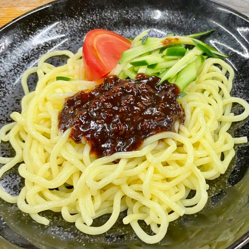 ジャージャー麺(百味 所沢プロペ店 )