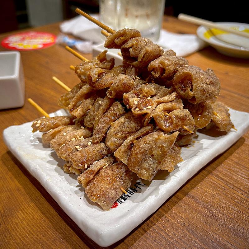 伝串 中ピラミッド(新時代 名駅広小路店)