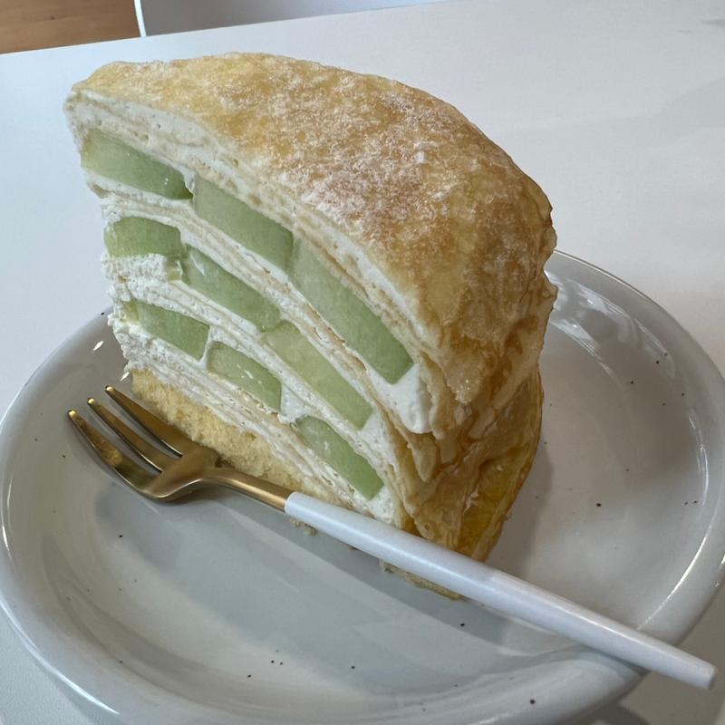 メロンミルクレープ(gypsophila ジプソフィラ)