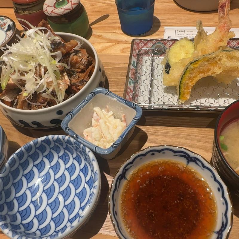 あら炊き定食(どんぶり居酒屋 喜水丸 KITTE博多店)