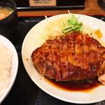 大トンテキ(豚々亭 （【旧店名：牛亭】）)