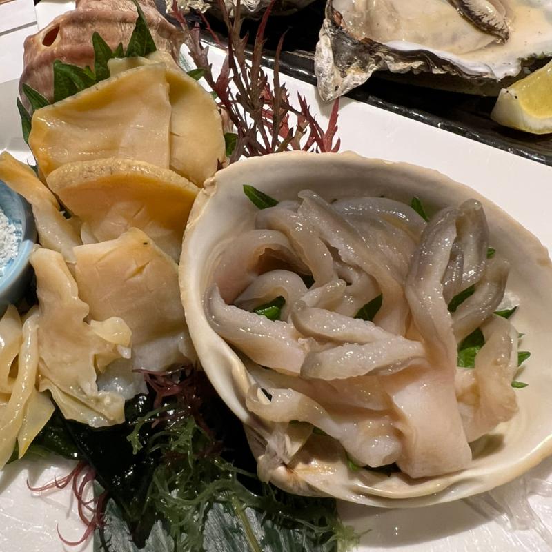 つぶ貝刺身　ホッキ貝刺身(喜八 （きはち）)