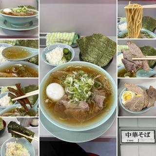 中華そばに海苔とゆで卵