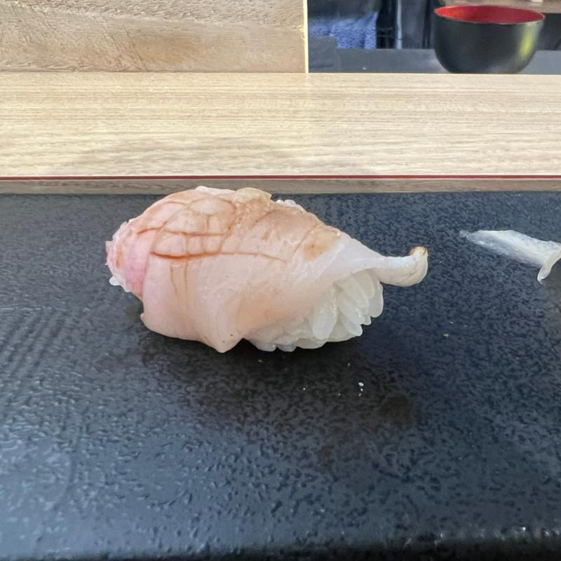 マナガツオの握り(鮓 くおん)