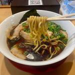 醤油ラーメン 太麺