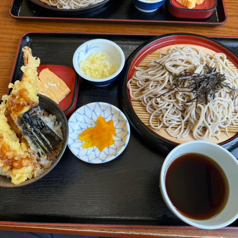 (お食事処 やまじん)