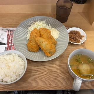 アジフライ定食（アジ3枚）