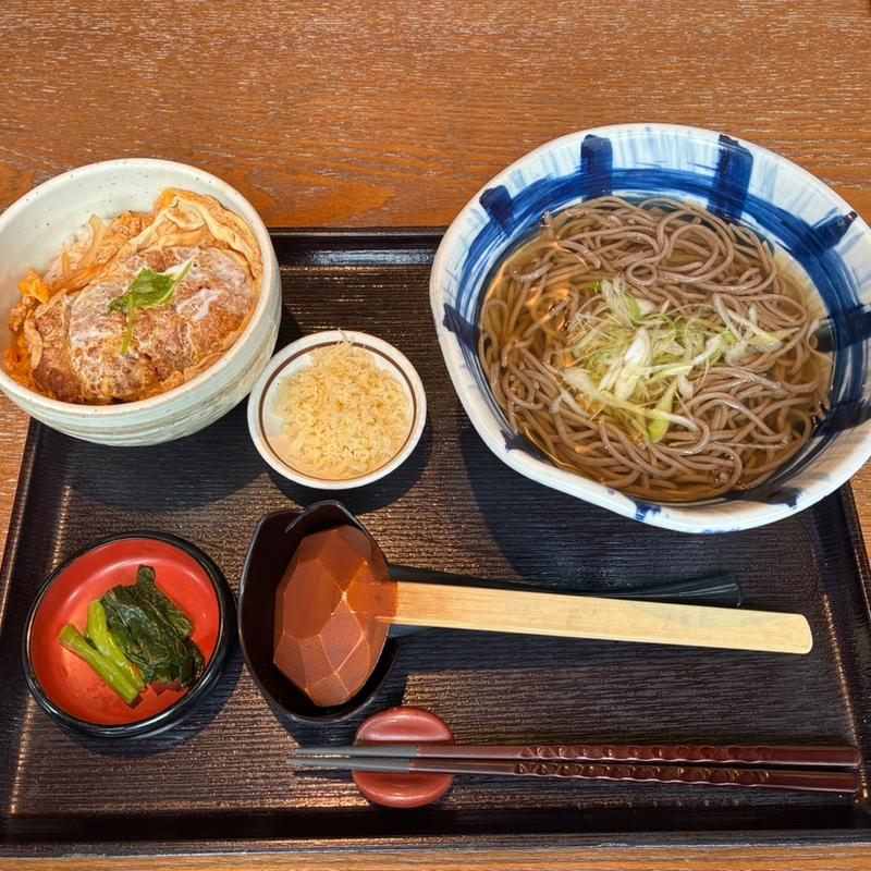 カツ丼セット(信州そば処 そじ坊 京橋ＩＭＰ店)