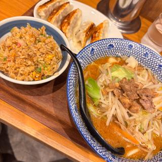 とんさいラーメン 味噌Aセット
