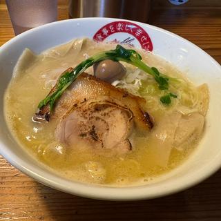 鶏ワンタン麺