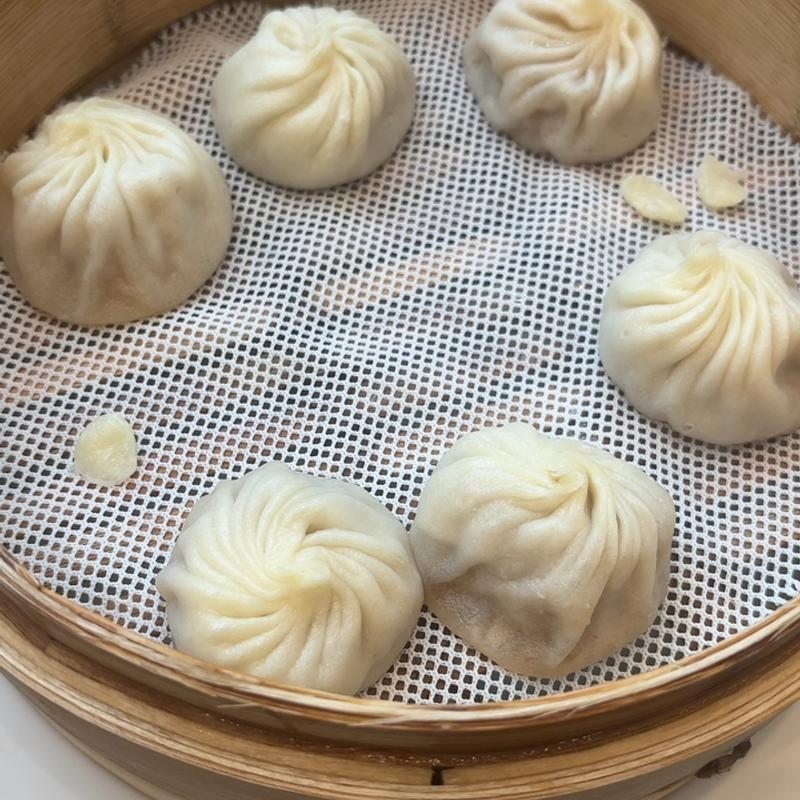 小籠包　6個(鼎泰豐 エスパル仙台店 （ディンタイフォン）)