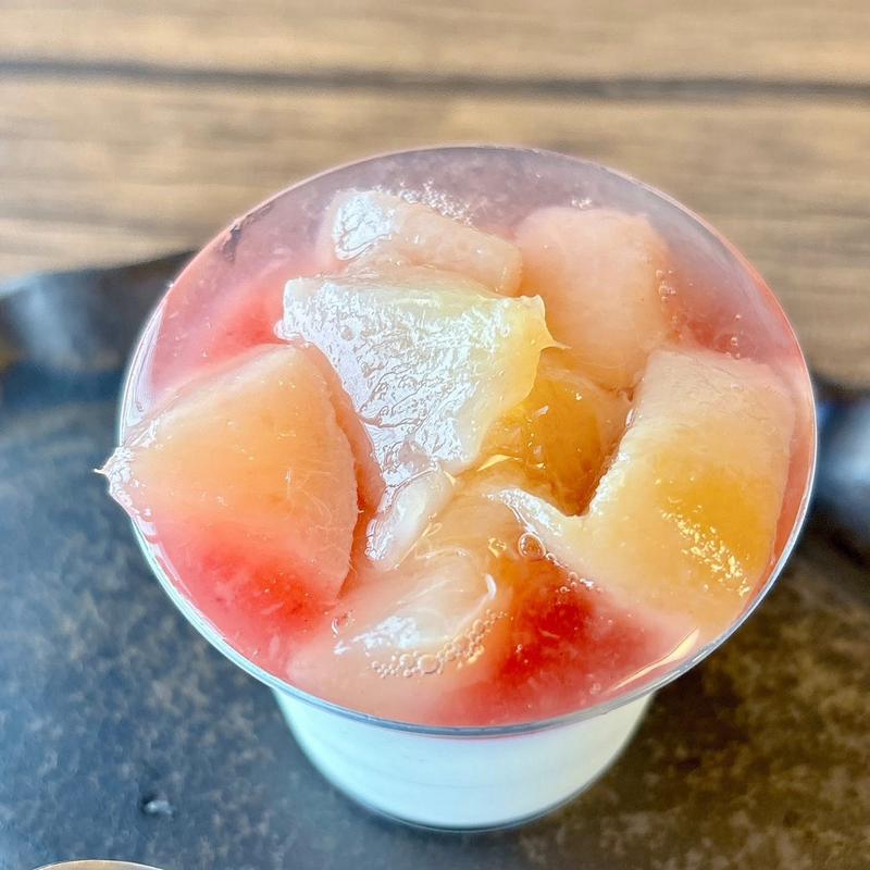 桃のパンナコッタ(スペース・アップルよいち 売店)