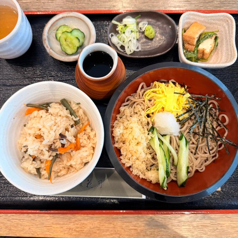 冷やしたぬきそばセット(蕎麦 花月)