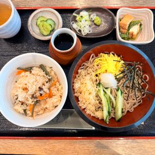 冷やしたぬきそばセット