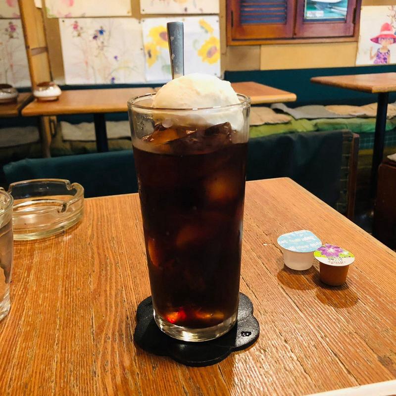 コーヒーフロート(絵夢)
