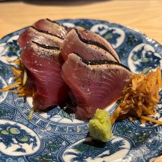 カツオの炙りたたき　生姜の醤油漬けと