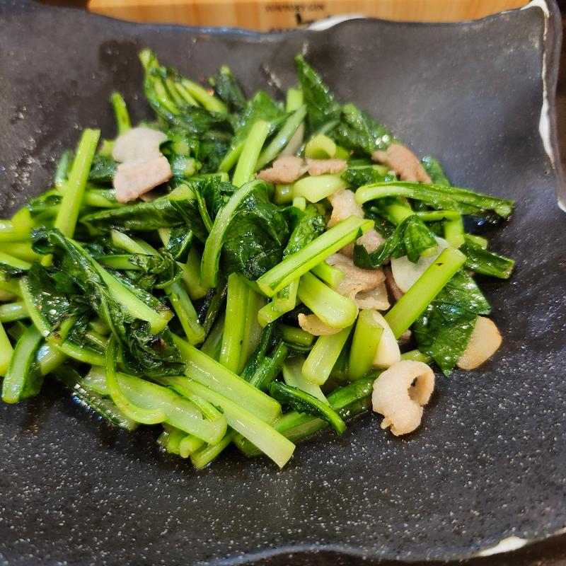 さっと青菜炒め(居酒屋 くぅ)
