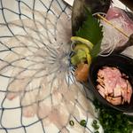カワハギ活き造り　肝醤油