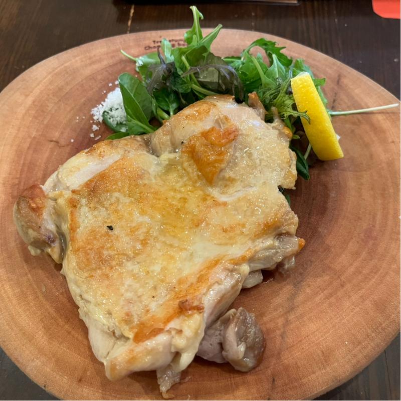 鶏もも肉のコンフィ(トンガリアーノドゥーエ)