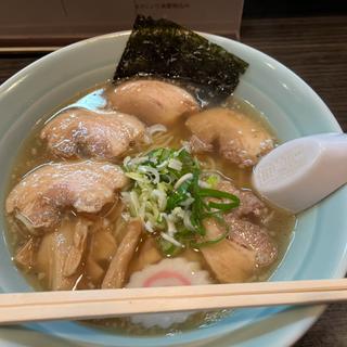 醤油チャシュウ麺