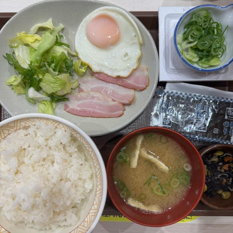 納豆ベーコンエッグ定食(すき家 日本橋小伝馬町店 )