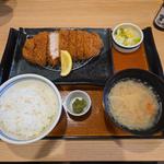 黄金豚厚切りロースかつ【200g】