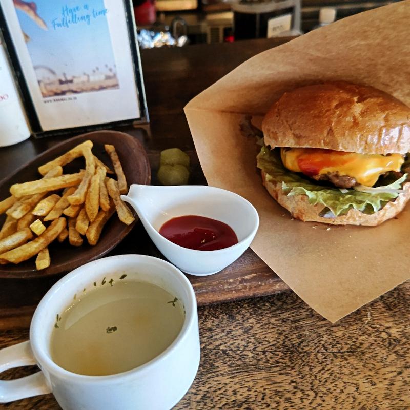 CLEVERバーガープレート(クレバーカフェ)