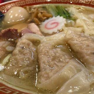 特製ワンタン麺