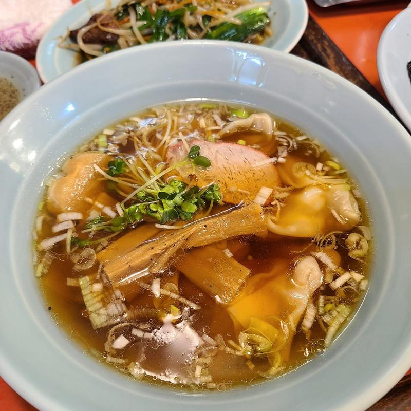 雲呑(丸吉飯店)