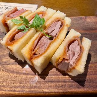 ビーフカツサンド