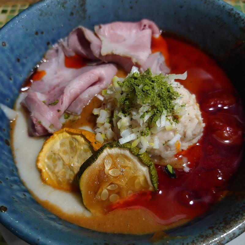 冷たい濃厚トマト味噌ラーメン(中華そば いぶし)