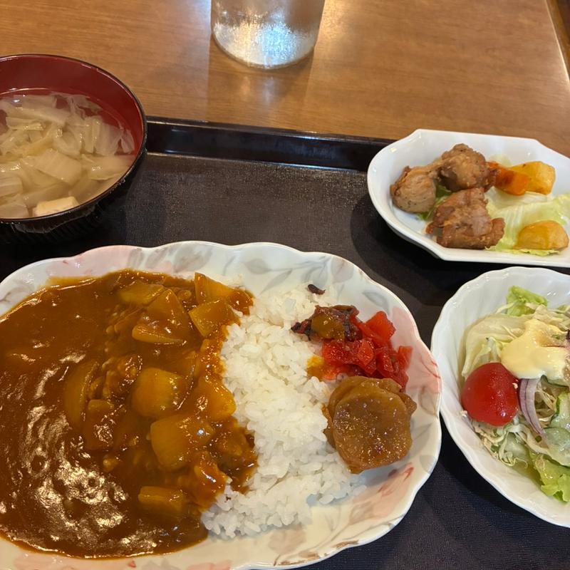 (レストラン タカラ )