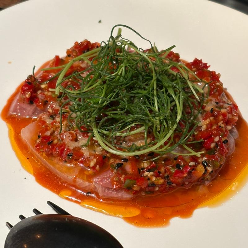 ハマチのカルパッチョ(FLAMINGO TORAnoMON)