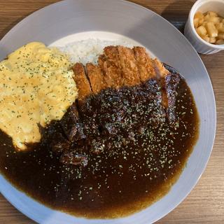 神戸ポークプレミアムカツカレータルたまトッピング