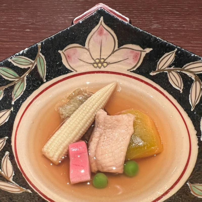 季節の食材炊き合わせ(天使の梯子 （テンシノハシゴ）)