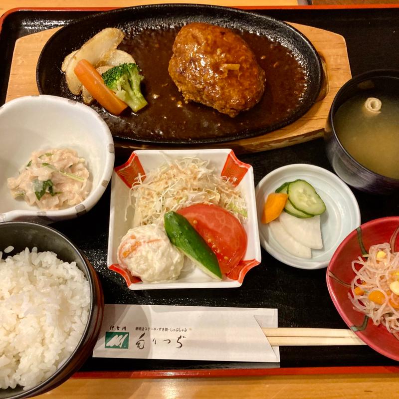 伊賀肉 煮込みハンバーグ定食(もりつぢ )