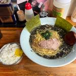黒バラ海苔ラーメン　半ライス