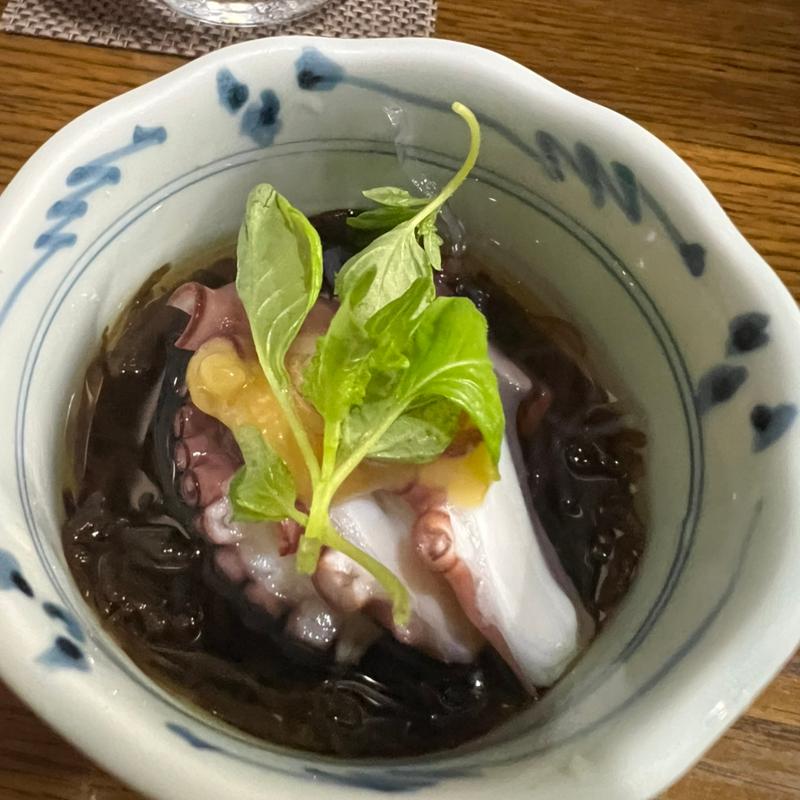 明石ダコのもずく酢(よもぎ)