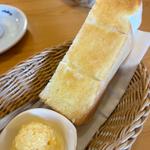 モーニングトースト たまごペースト