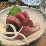 カツオの刺身