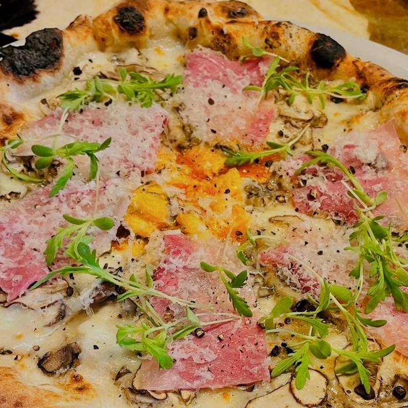 BISMARCK with TRUFFLE PASTE(pizza marumo)