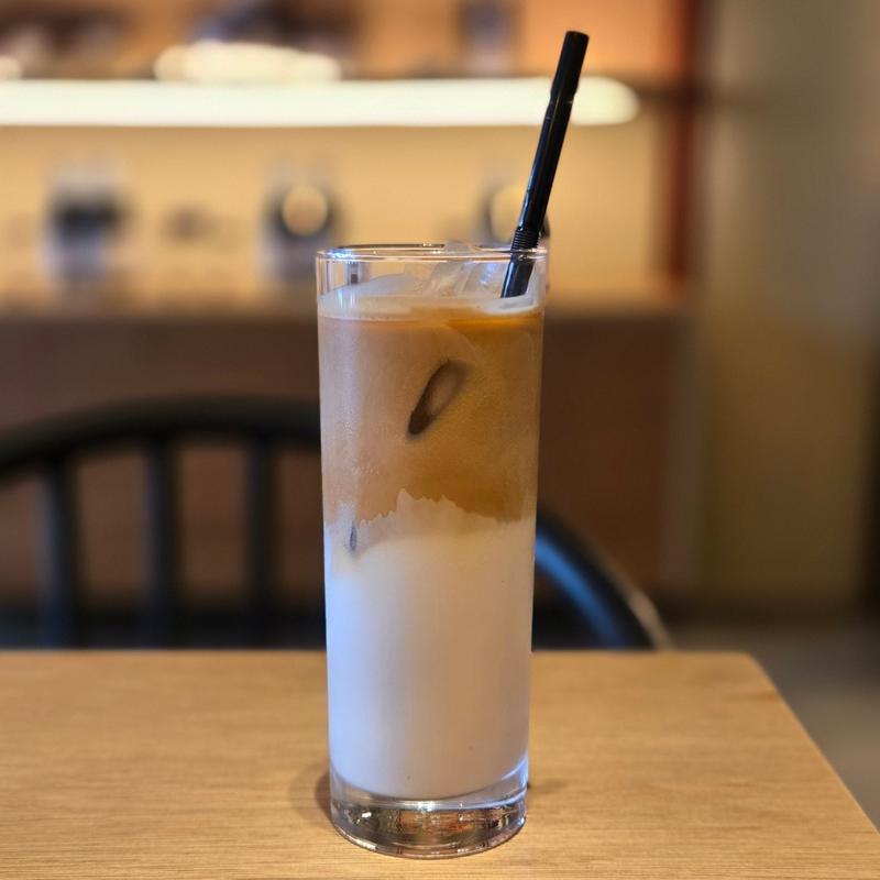 カフェラテ Ice S(サンワコーヒーワークス 本店)