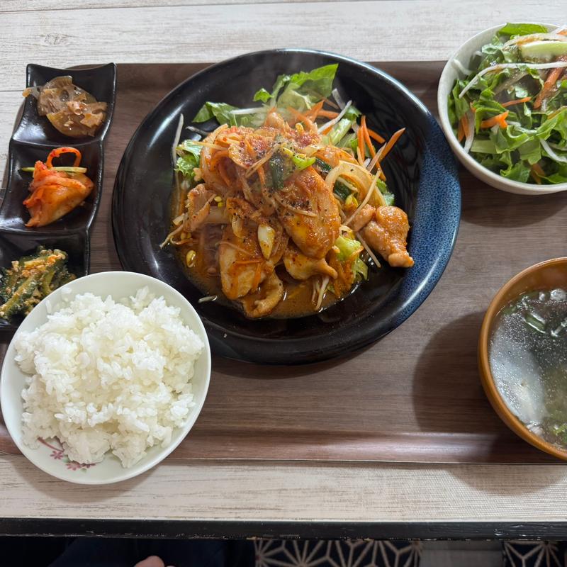 豆もやしタッカルビセット(韓国家庭料理店ハナ)