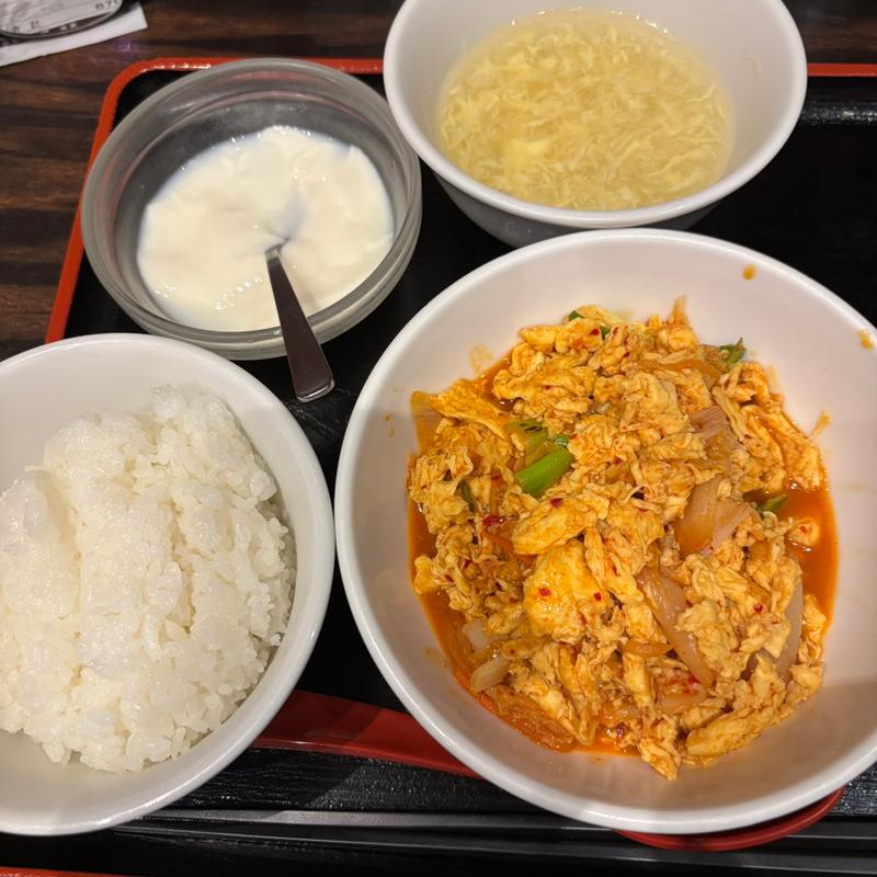 キムチ玉子炒め定食(珉珉 八重洲店)