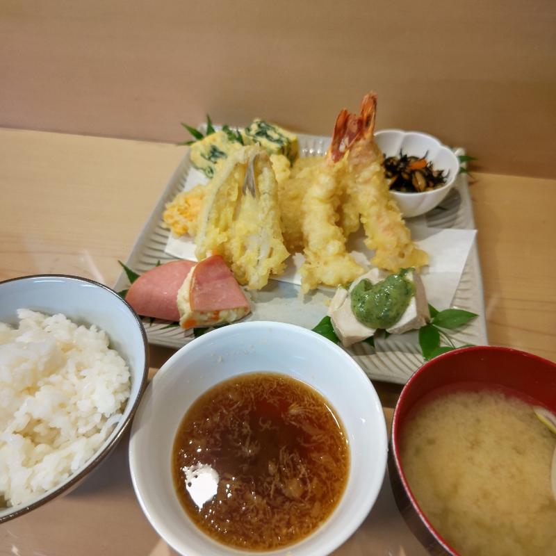 彩り天ぷら膳(古屋)