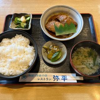 さば味噌煮定食