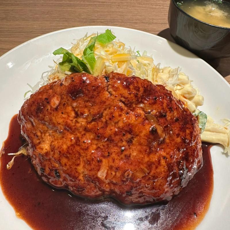 トンバーグ(大阪トンテキ ホワイティ梅田店)