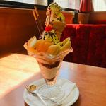 フルーツパフェ