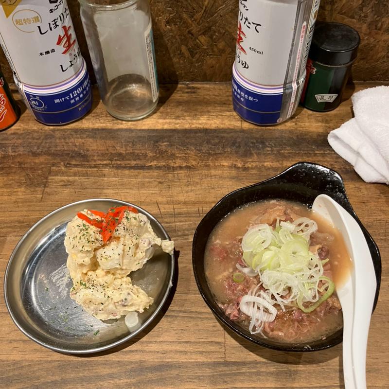 牛もつ煮込み(大衆酒場 もつ焼き おとんば 御徒町店)