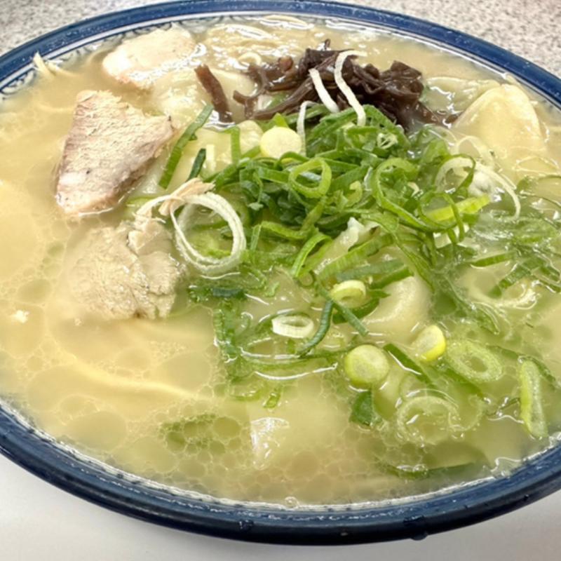 ラーメン(博多ラーメン しばらく 福重店)